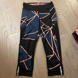 Champion medium rise cropped yoga pants